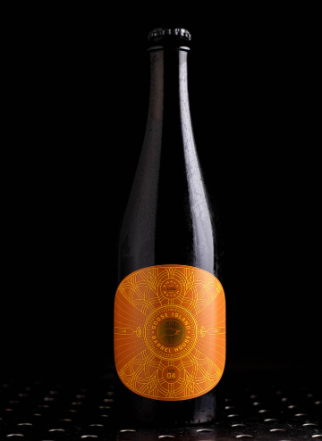 Small Batch No. 4: Two-year Applewood Wheatwine - Goose Island Beer Co. Wheat Beer - Wheat Wine 500ml