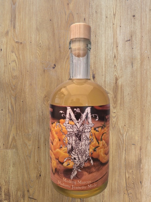 Chili Mede 2024 Madame Jeanette - Mederij Marcus Mead - Metheglin 500ml