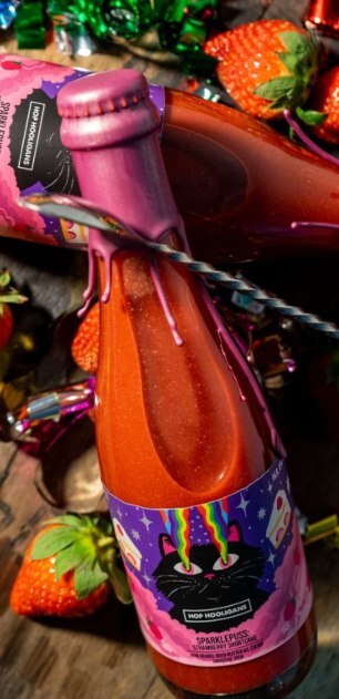 Sparklepuss: Strawberry Shortcake Rum BA (2025, purple wax) - Hop Hooligans Sour - Smoothie / Pastry 375ml