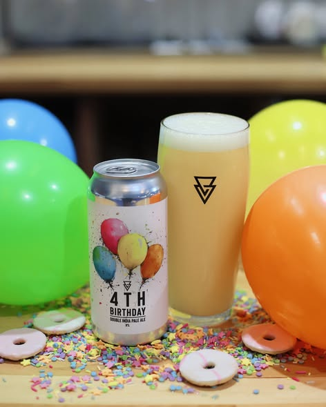 4th Birthday DIPA - Azvex Brewing Company IPA - Imperial / Double New England / Hazy 440ml