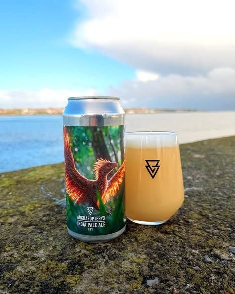 Archaeopteryx - Azvex Brewing Company IPA - New England / Hazy 440ml