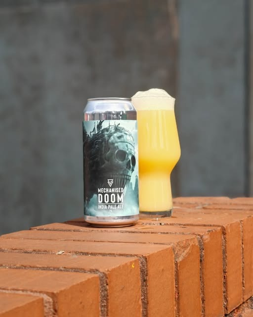 Mechanised Doom - Azvex Brewing Company IPA - New England / Hazy 440ml