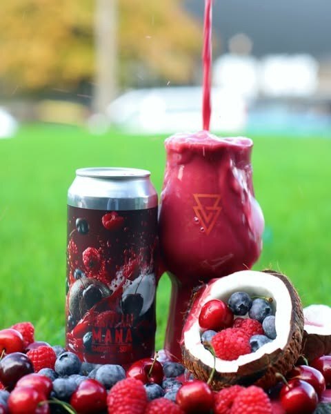 MANA - Raspberry, Blueberry, Cherry & Coconut - Azvex Brewing Company Sour - Smoothie / Pastry 440ml